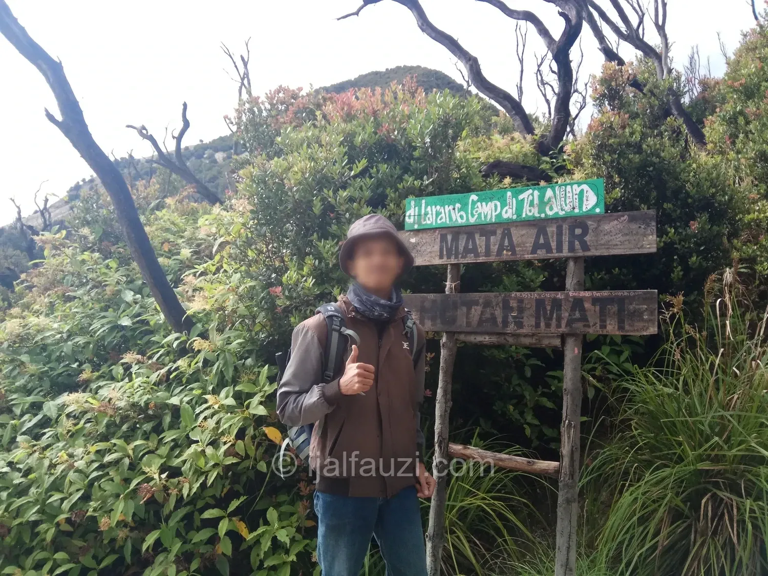 Fun Hiking to Papandayan