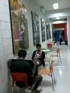 Shoko dan Ijal dengan MALE Magz