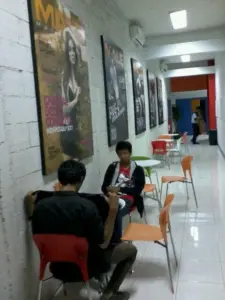 Shoko dan Ijal dengan MALE Magz