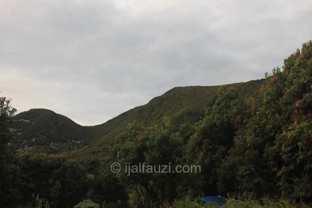 Fun Hiking to Papandayan