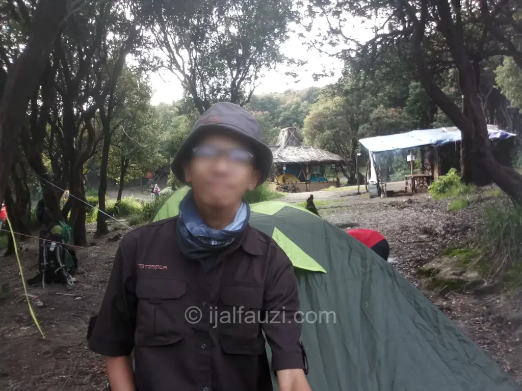 Fun Hiking to Papandayan